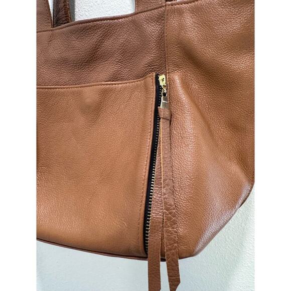 JJ Winters Honey Leather Tenley Tote - Picture 4 of 11
